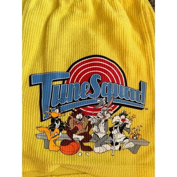 Loony Tunes ribbed yellow corduroy shorts, size small - Picture 10 of 15